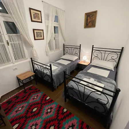 Intown Guesthouse Shkoder Exterior photo